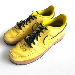 EUC Nike Air Force 1 LV8 No 2 Gum Yellow C27939-700 Size 7Y = Women’s Size 8.5
